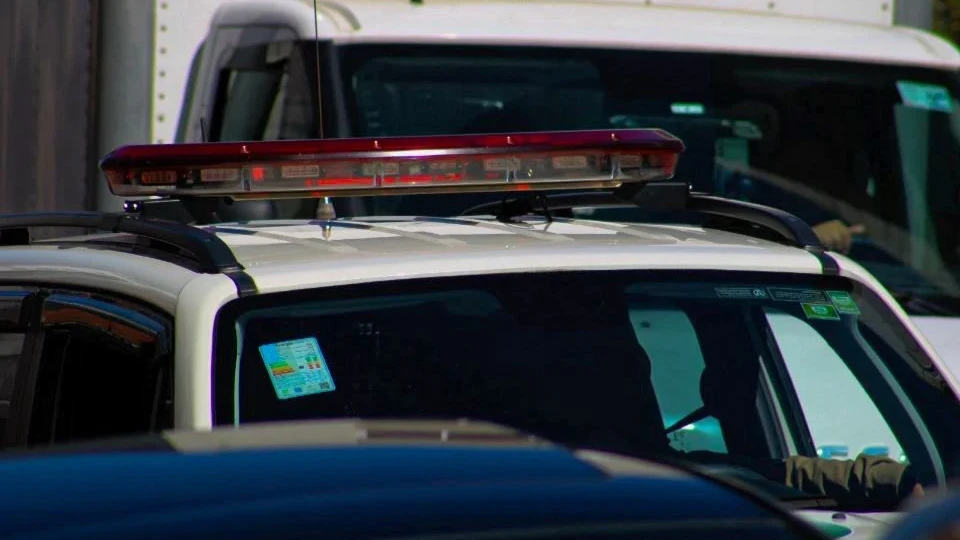 Após perseguição policial, jovem tenta fugir em corrida por aplicativo e acaba preso em Criciúma