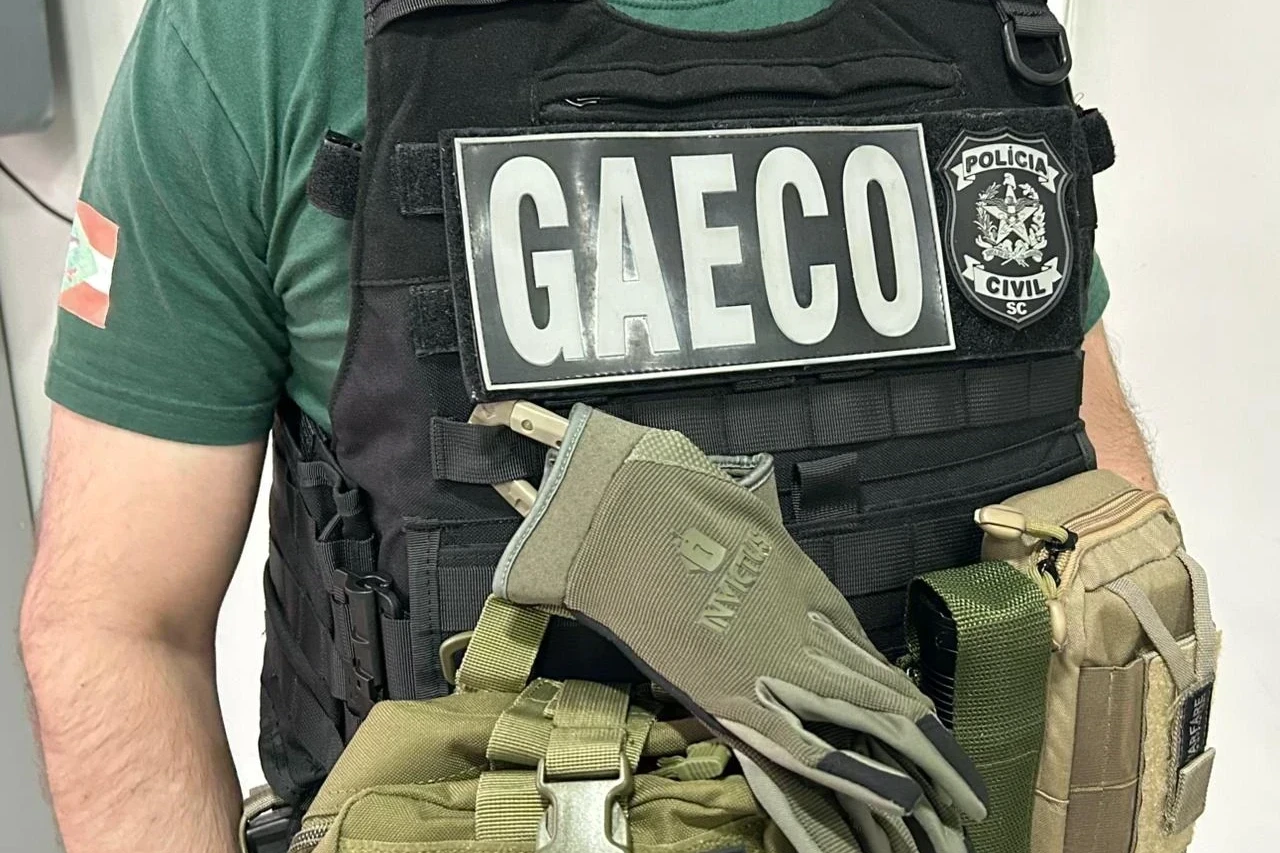 Gaeco investiga ex-agente político da Prefeitura de Criciúma por possíveis esquemas de corrupção