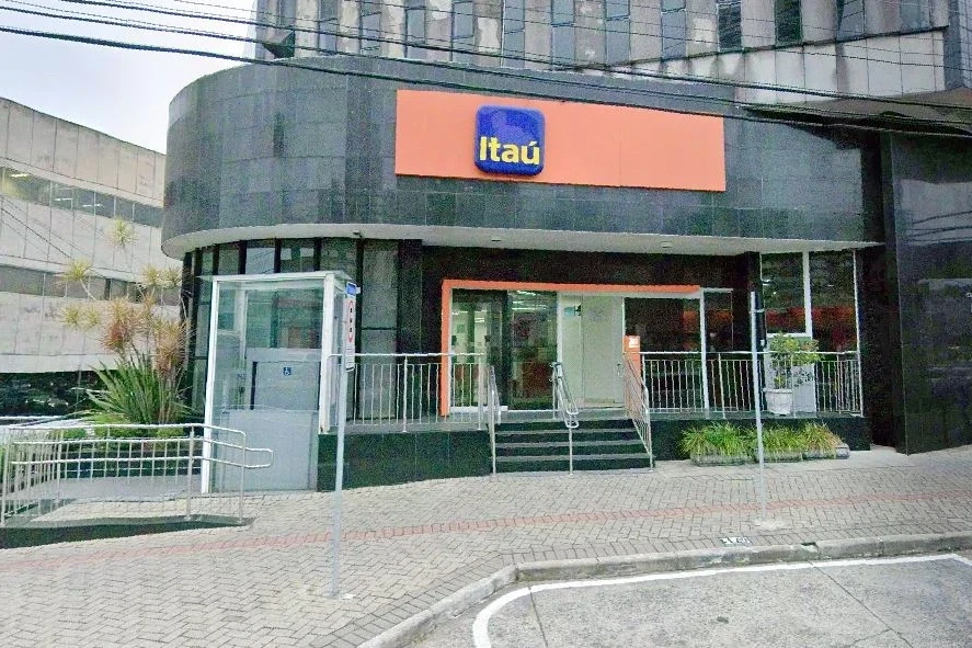 Itaú anuncia fechamento de agência em Criciúma e sindicato cobra explicações