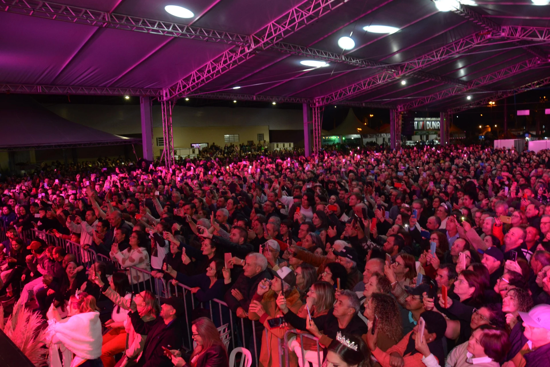 Traia Véia e Antony e Gabriel são confirmados como shows nacionais da Agrimeleiro