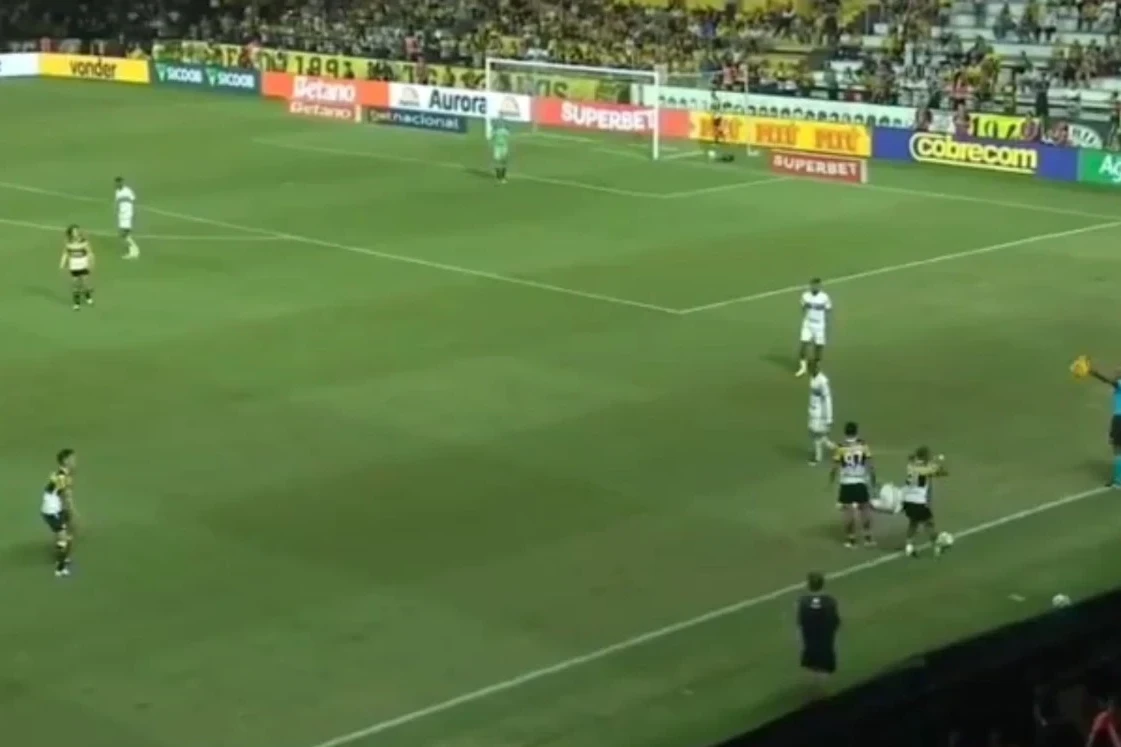 CBF divulga análise do VAR para expulsão de Willean Lepo