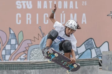 Aos 16 anos, Pedro Vita voa e conquista etapa do STU em Criciúma