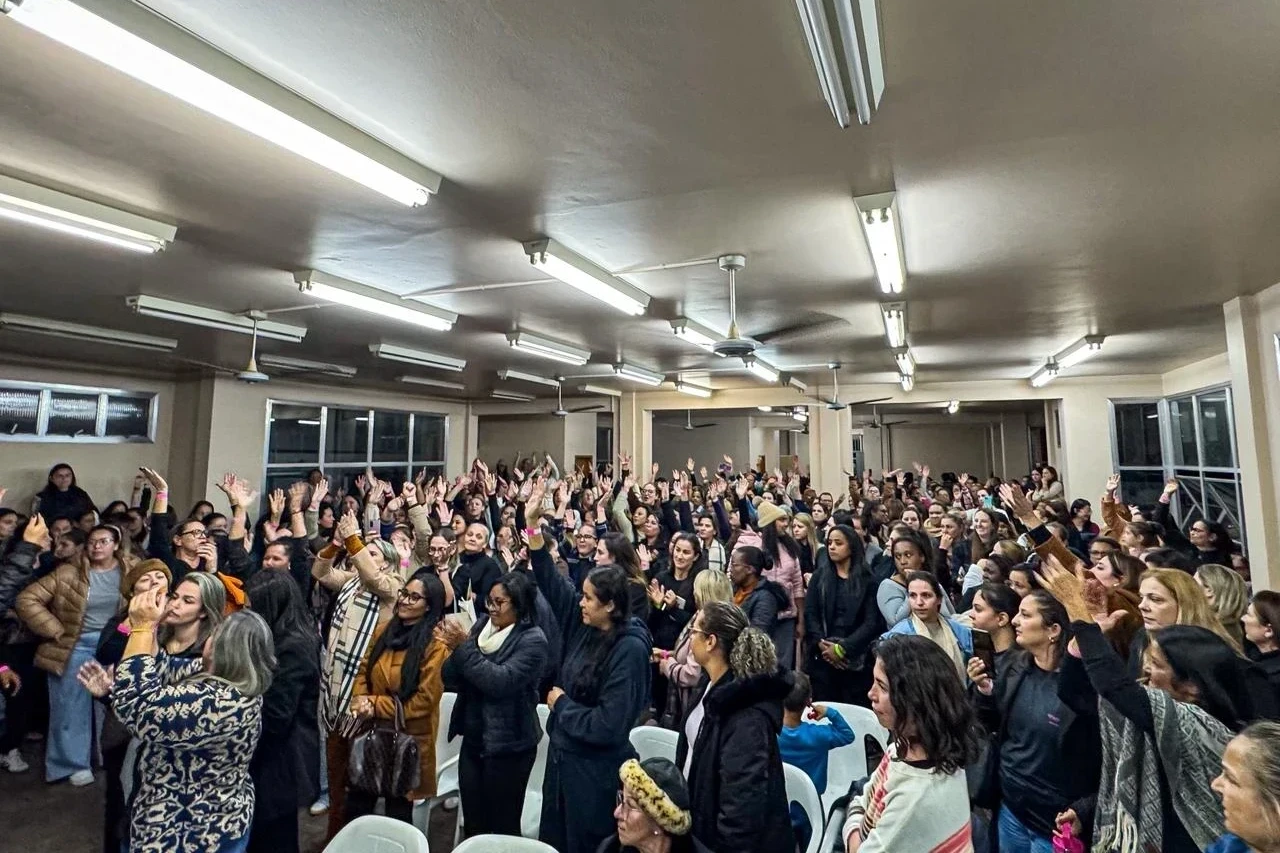 Vídeo: professores aceitam proposta da Afasc e encerram greve em Criciúma