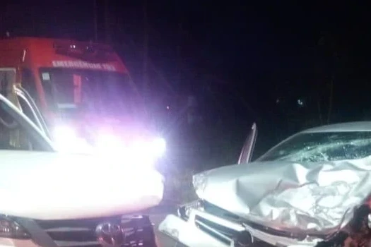 Jovem morre após colisão frontal entre carros em Içara