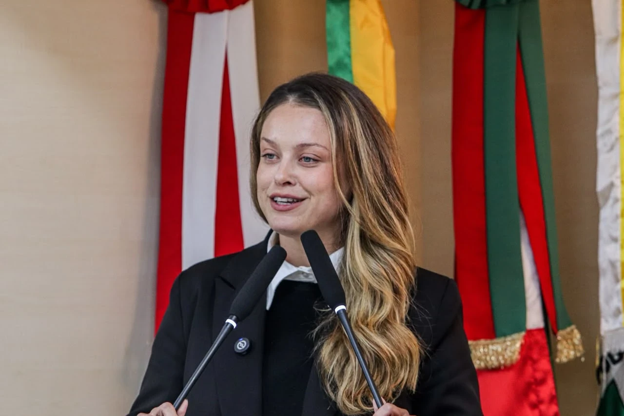 Giovana Mondardo se licencia da Câmara de Criciúma por quatro meses