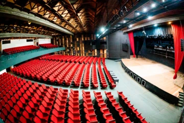 ‘O Poder da Leitura’: espetáculo leva dança e literatura ao Teatro Elias Angeloni