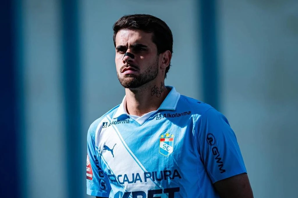 Avaí confirma contratação de atacante ex-Criciúma