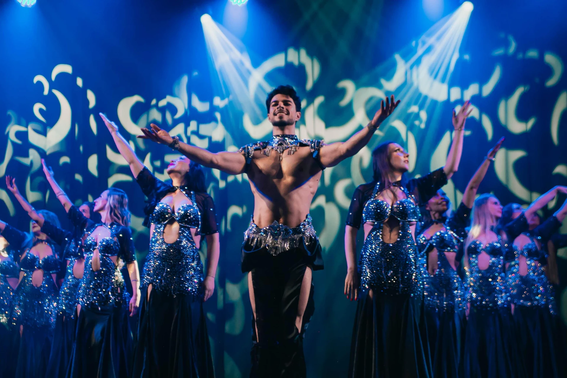 Bailarino de Criciúma participa de celebração da Independência da Índia em Brasília