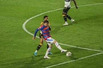 Ao vivo: Criciúma perde para o Fortaleza no Heriberto Hülse; veja repercussão
