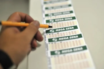 Mega-Sena sorteia prêmio de R$ 30 milhões neste domingo