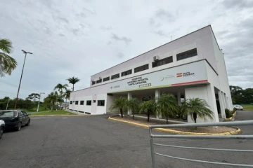Médicos do HMISC cobram R$ 4 milhões em salários atrasados e pedem ajuda à Câmara de Criciúma