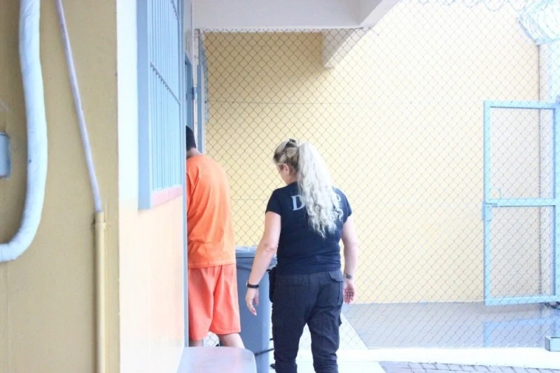 Justiça mantém prisão de pais após morte de bebê de cinco meses em Criciúma