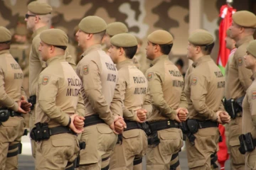 Câmara aprova projeto que altera regras para aposentadoria de policiais e bombeiros militares