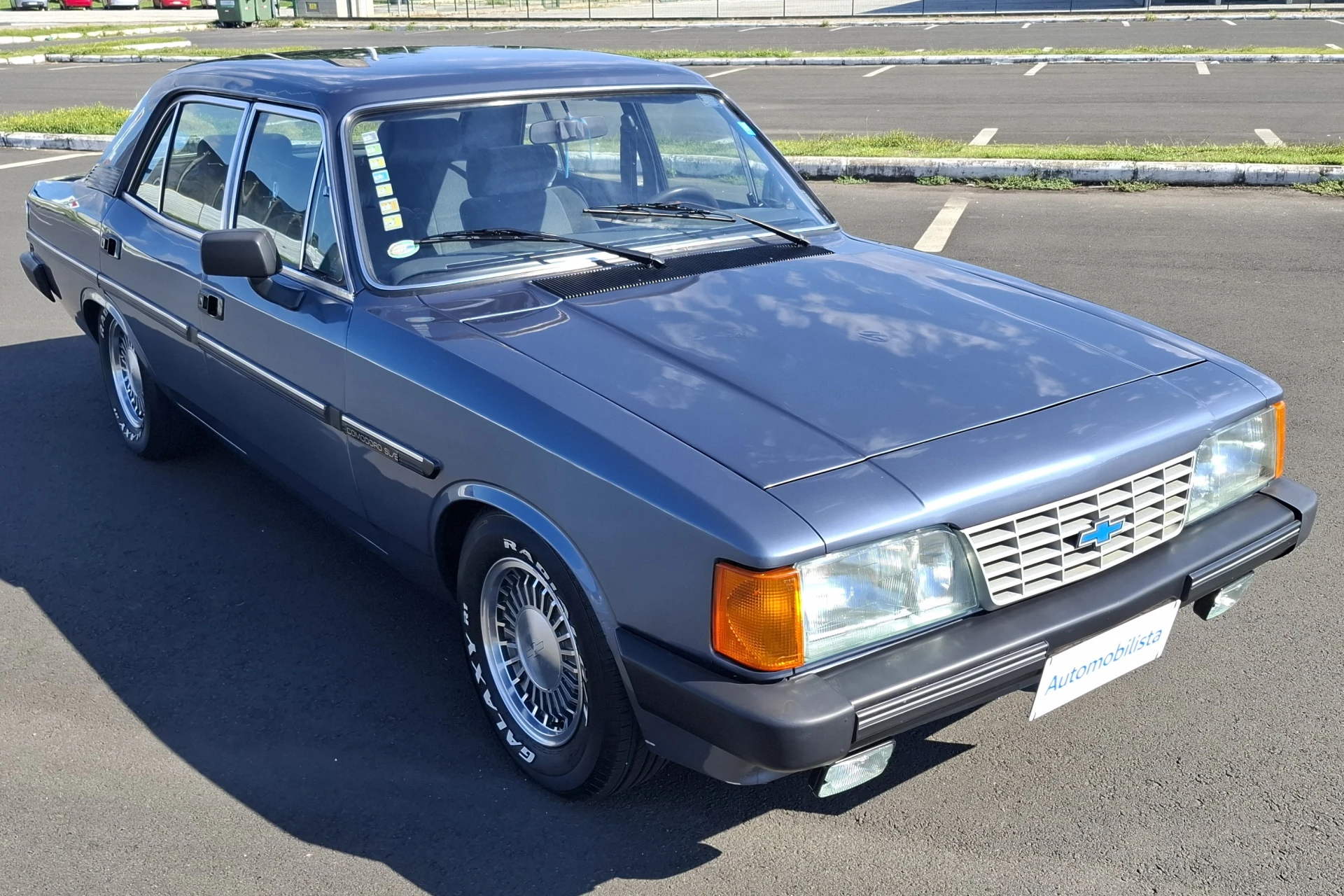 Chevrolet Opala Comodoro SL/E 1989: carro para frear a rotina