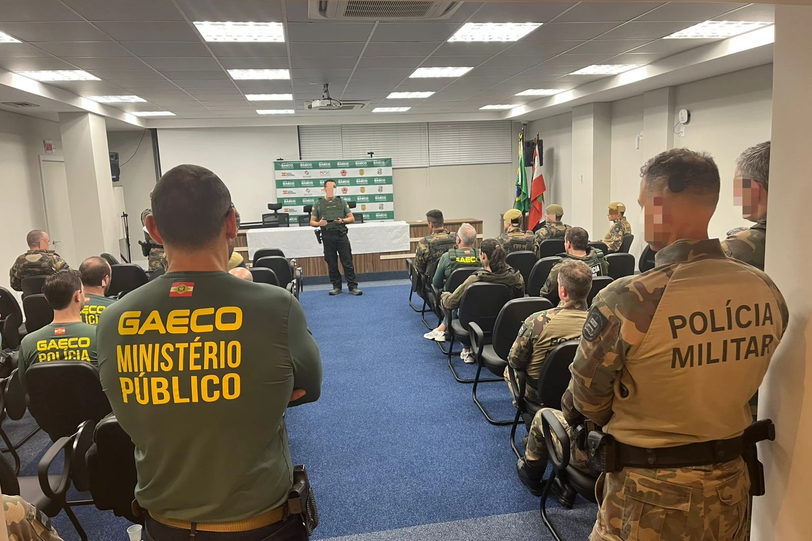 Operação que investiga comércio ilegal de fauna silvestre e exótica tem alvo em Criciúma