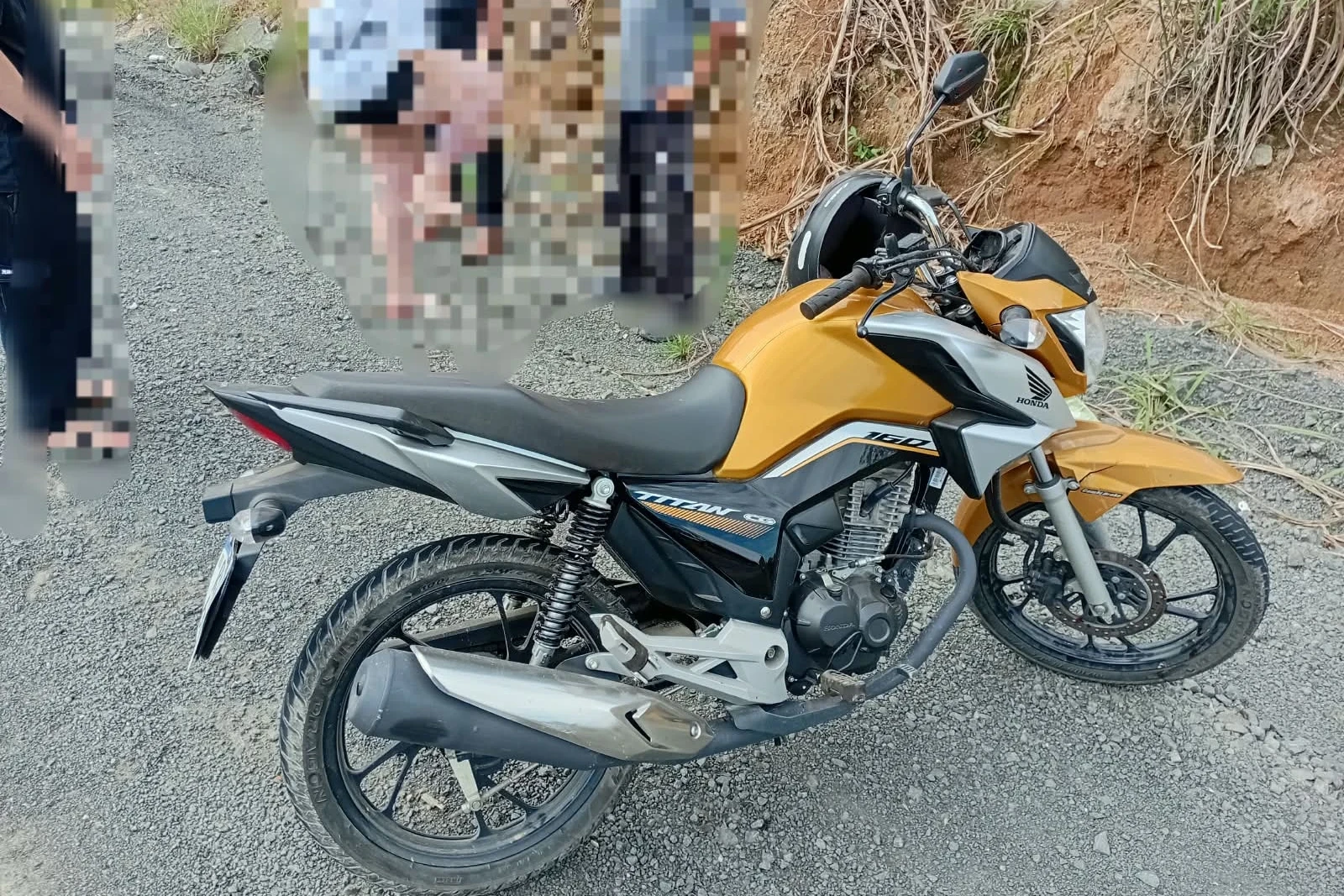Idoso fica ferido após acidente de moto na SC-108