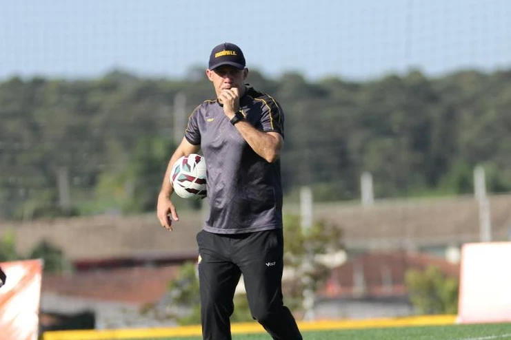 De olho na liderança, Criciúma encara o Cuiabá no Majestoso