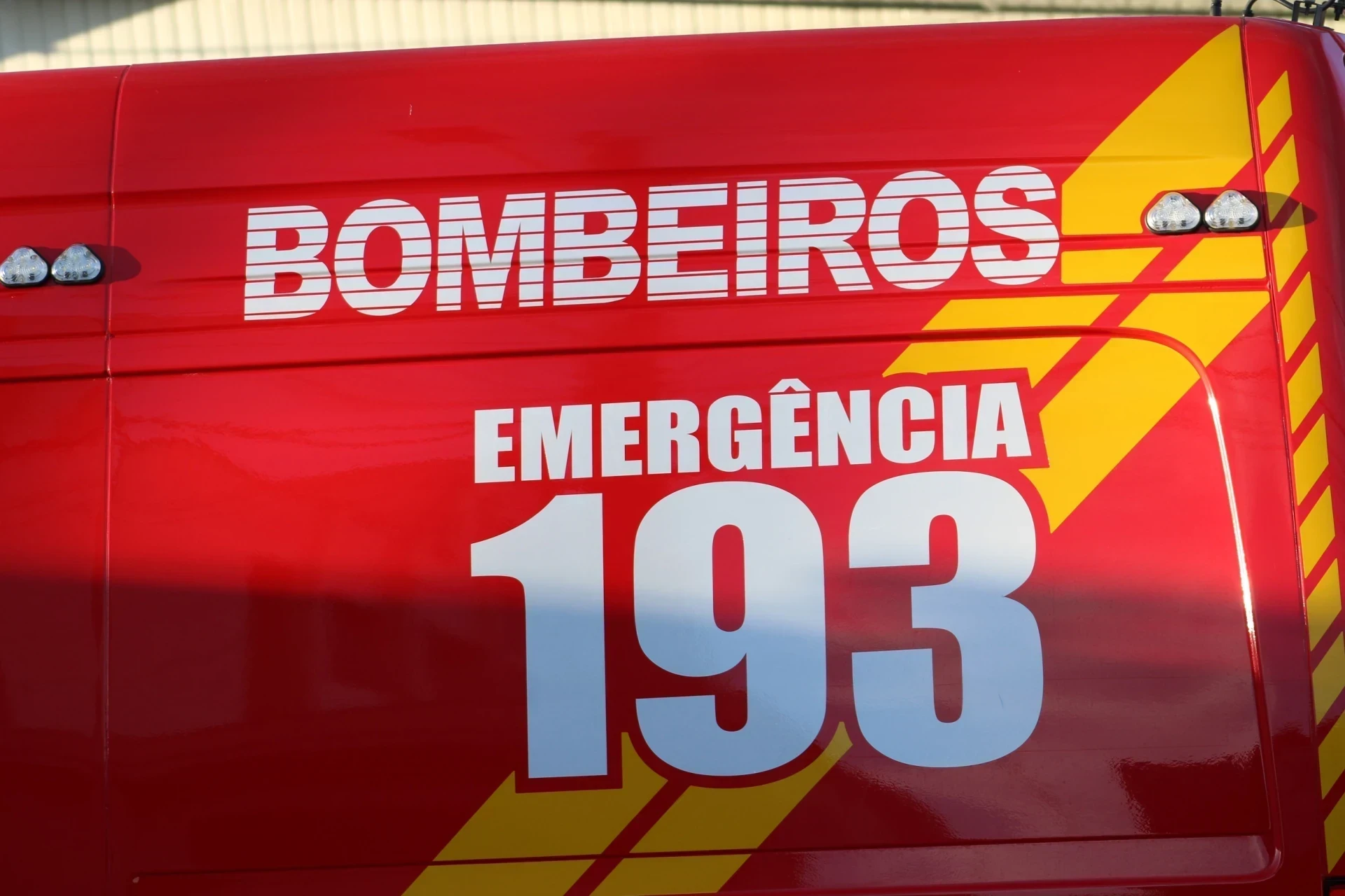 Acidente de trânsito deixa ciclista gravemente ferido em Laguna