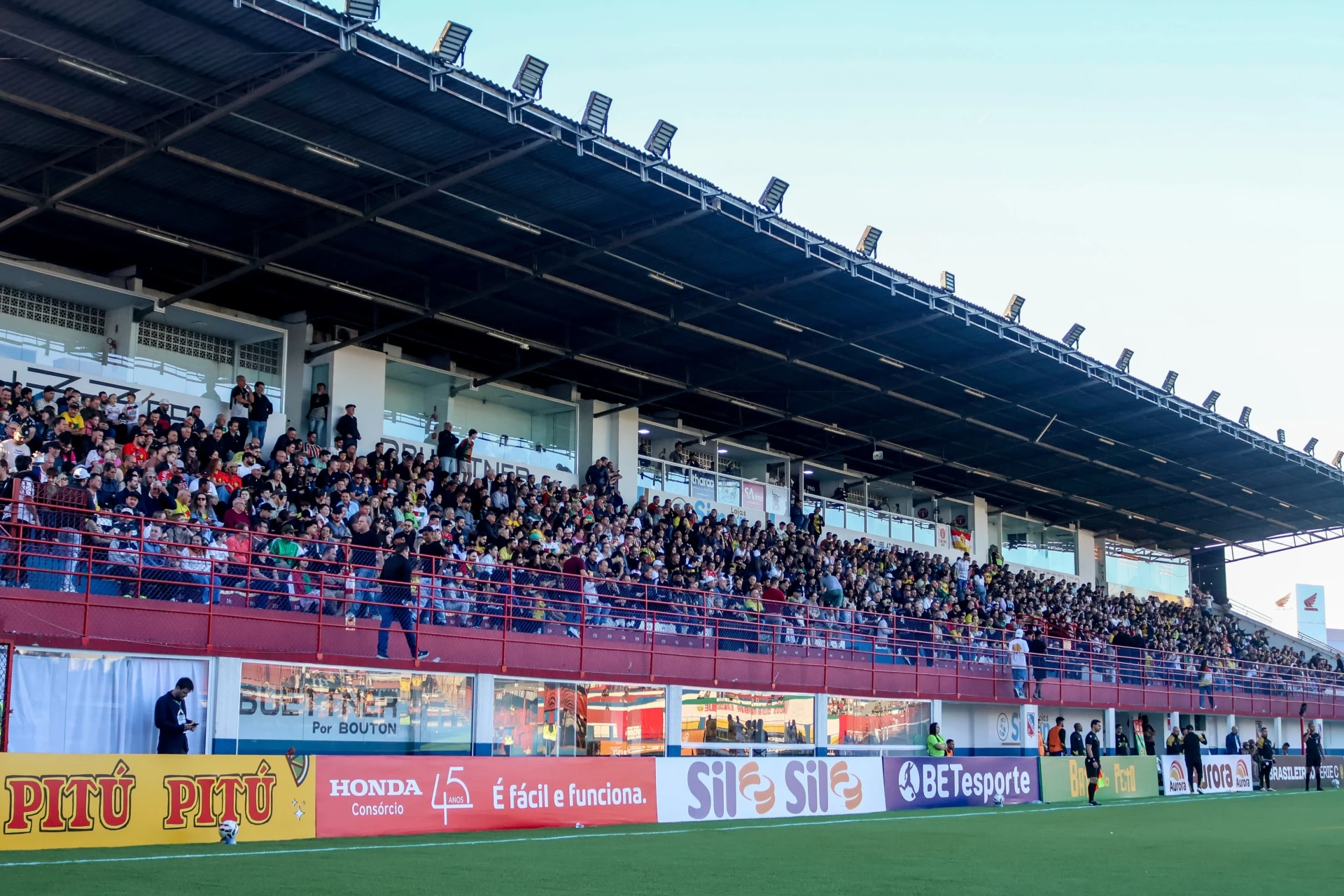 Catarinense inicia segunda fase da Série C em busca do acesso