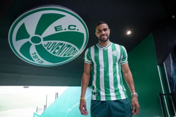 Lembra dele? Juventude tem atacante que já marcou gols no Criciúma por times diferentes na mesma competição