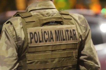 Jovem é rendida por quatro homens e sofre estupro coletivo dentro de veículo em Criciúma
