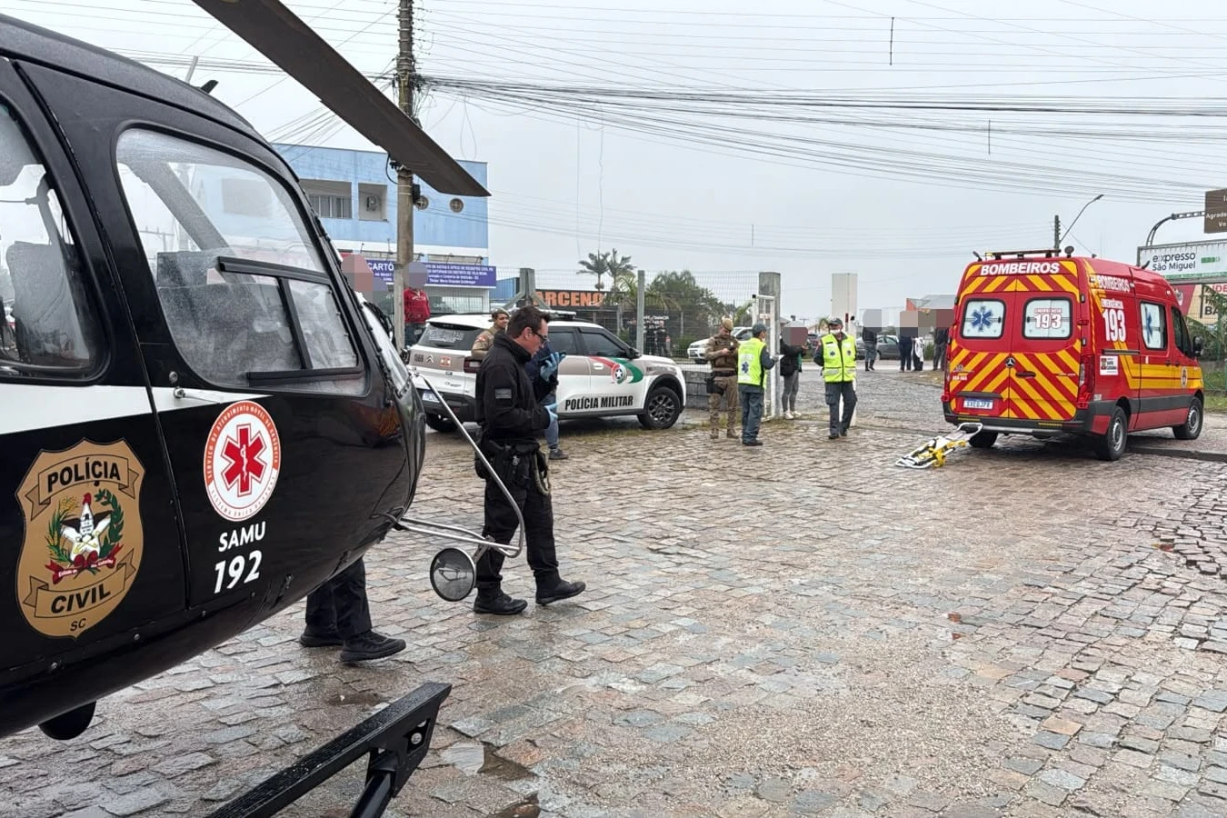 Colisão entre carro e motocicleta deixa uma pessoa ferida em Imbituba