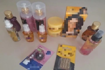 Mulher e adolescente tentam furtar esmaltes, pantufas e produtos de higiene pessoal em Criciúma