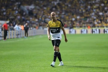 Ex-lateral do Criciúma reforça Chapecoense na Série A do Brasileirão