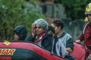 Alagamentos em Criciúma deixam aproximadamente 100 moradores desalojados ou desabrigados