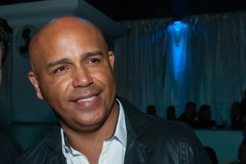 Cantor da dupla Rick & Renner estaria em helicóptero que desapareceu em SC, afirmam bombeiros
