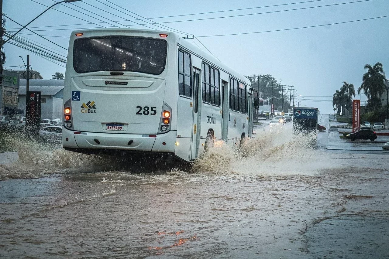 Volume de chuva ultrapassou 150 milímetros em Criciúma nessa segunda-feira