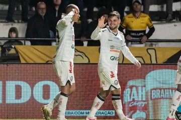 Criciúma é derrotado pelo Operário-PR e chega ao terceiro jogo sem vencer na Série B
