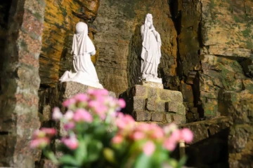 Gruta Nossa Senhora de Lourdes já recebeu mais de 2,8 mil visitantes em Criciúma