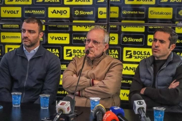 Eduardo Baptista não comunicou o Criciúma que queria sair, afirma presidente do Tigre