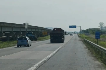 BR-101 é liberada após dois dias de bloqueio em Araranguá