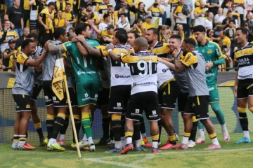 Com autoridade, Criciúma vence o Avaí na estreia de Umberto Louzer