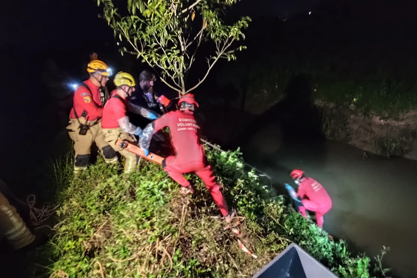 Mulher que estava desaparecida é encontrada morta em córrego