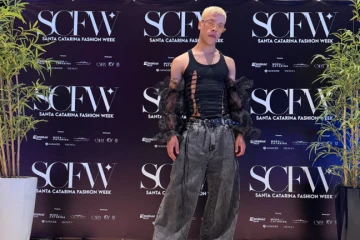 Aluno da Faculdade Senac Criciúma vence concurso de novos estilistas no SCFW 2026