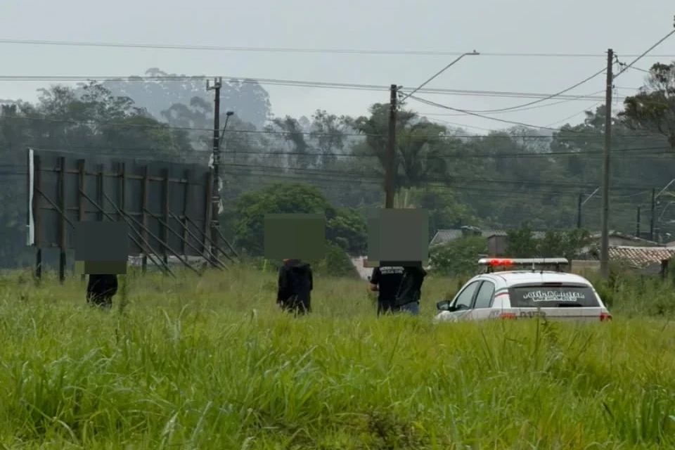 Criciúma: corpo de homem é encontrado em terreno baldio
