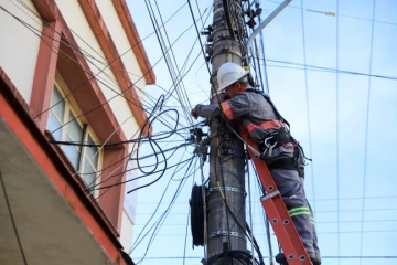 Operação Limpa Fios recolhe mais de uma tonelada de cabos no segundo semestre de 2026