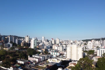 Tira casaco, põe casaco: fim de semana será de sol, chuva e temperaturas amenas na região carbonífera