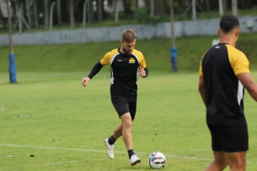 Precisando de vitória para se manter no G6, Criciúma encara o Londrina fora de casa