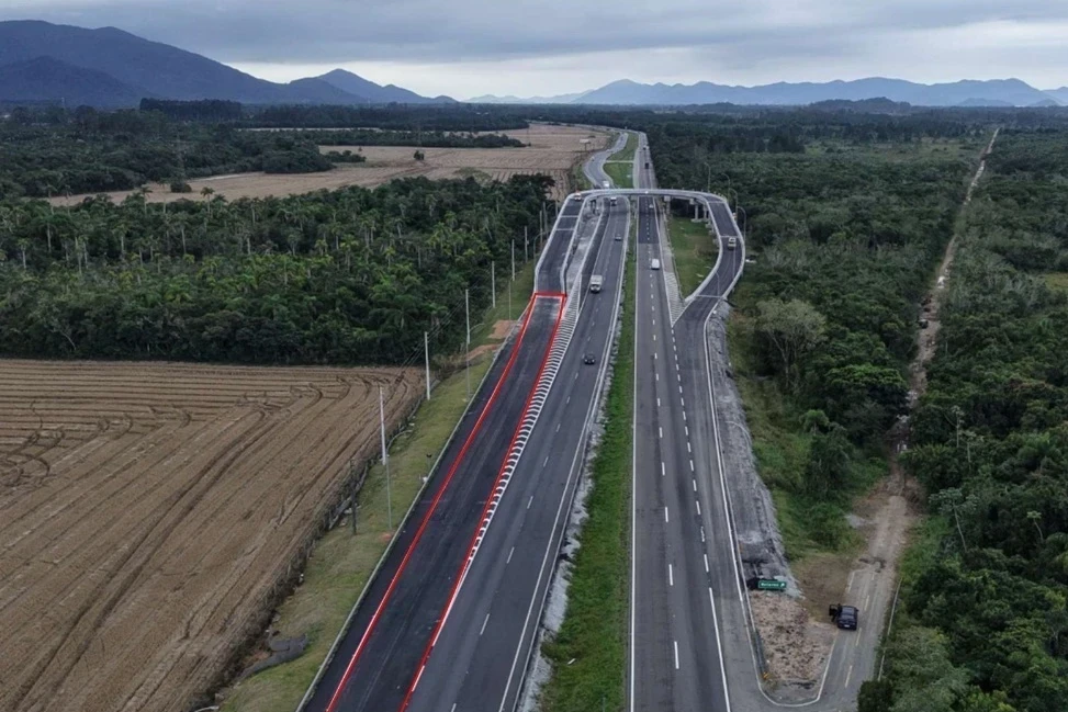 Trecho da BR-101 Sul terá bloqueio nesta segunda-feira; confira as rotas alternativas
