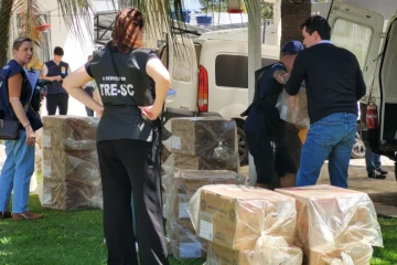 Eleições 2026: Justiça Eleitoral distribui urnas para locais de votação
