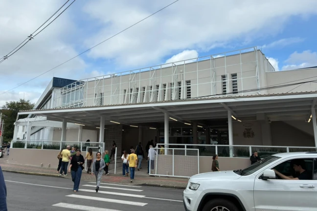 Homem é abordado por suspeita de boca de urna em Criciúma