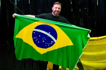 Vídeo: Daniel Freitas é reeleito para o terceiro mandato na Câmara dos Deputados
