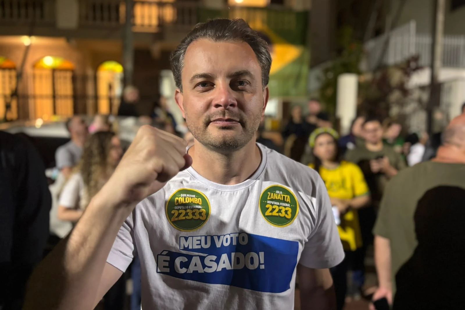 Guilherme Colombo agradece eleitores e se emociona ao lembrar do pai