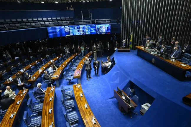 Veja quem são os novos senadores e como fica a composição do Senado