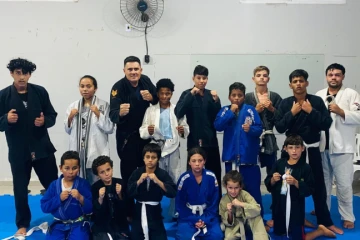 Artes marciais transformam rotina de crianças e adolescentes em Balneário Rincão