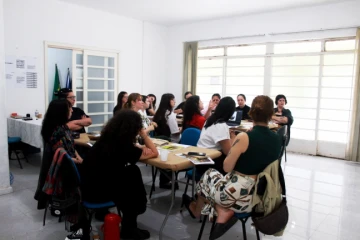 Mulheres artistas do Sul de SC iniciam formação em artes visuais